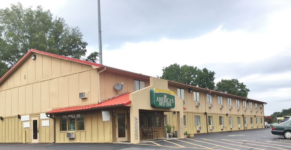 Rodeway Inn Benton Exterior photo